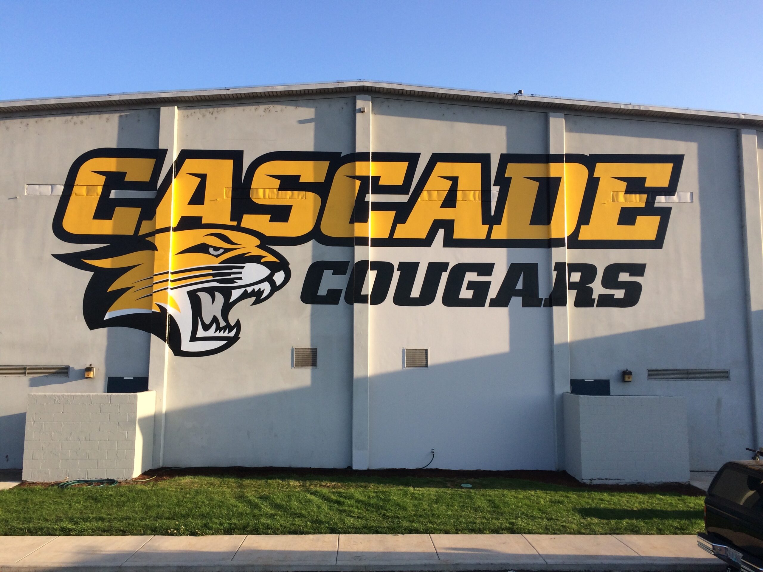 Cascade High School Gym - Brad Johnson Signs